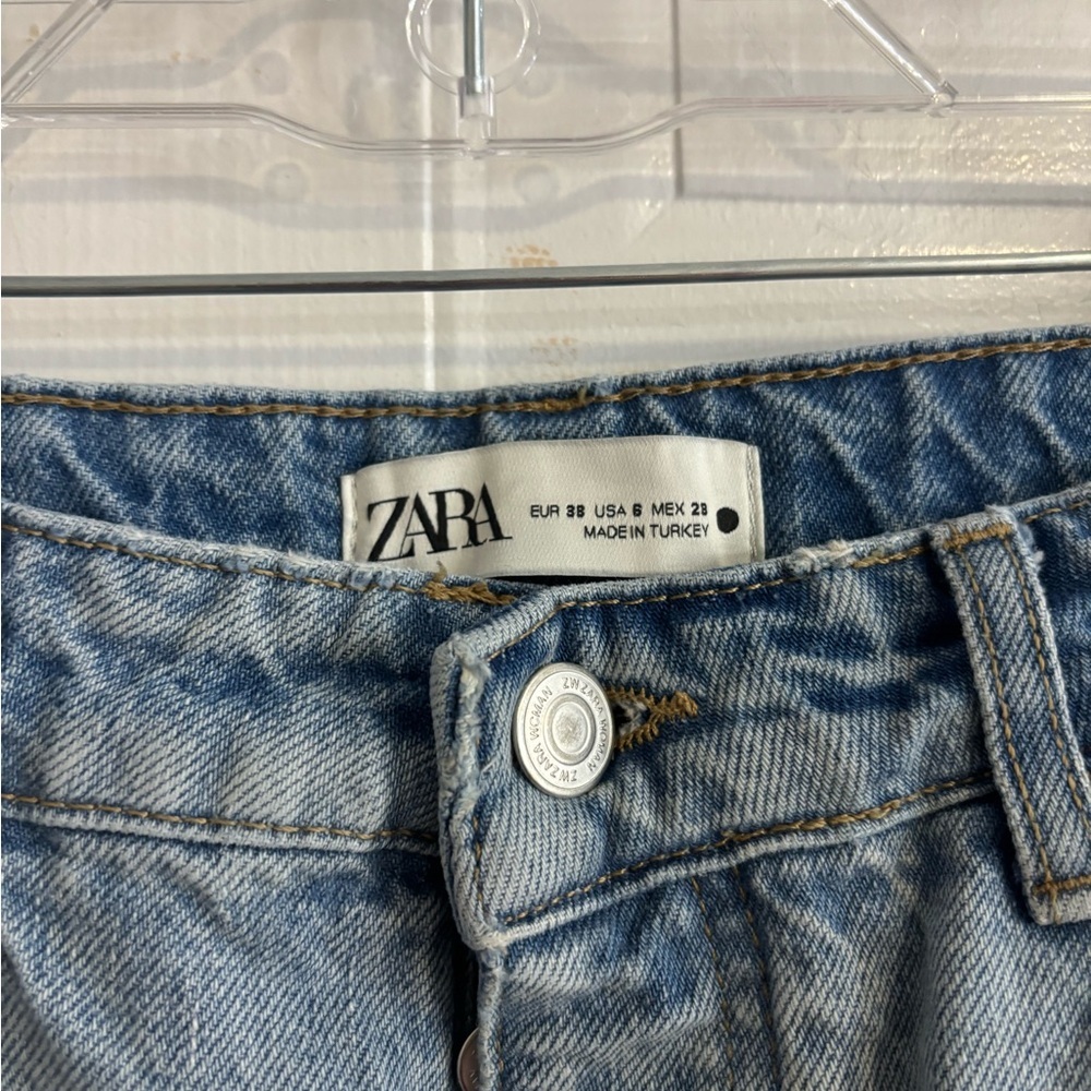 Zara Pale Blue Straight Jeans - Picture 2 of 3